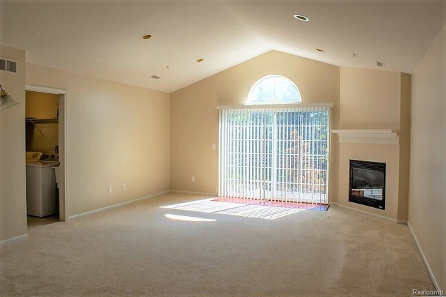 Building Photo - 21204 Alexa Dr