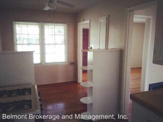 Building Photo - 2164 Montair Ave