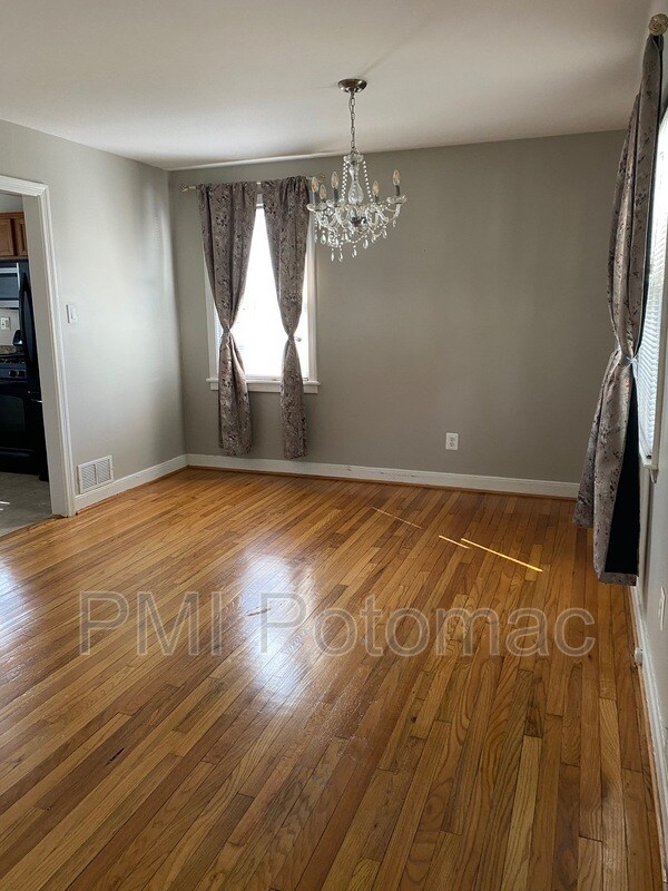 Foto del edificio - 12402 Flack St