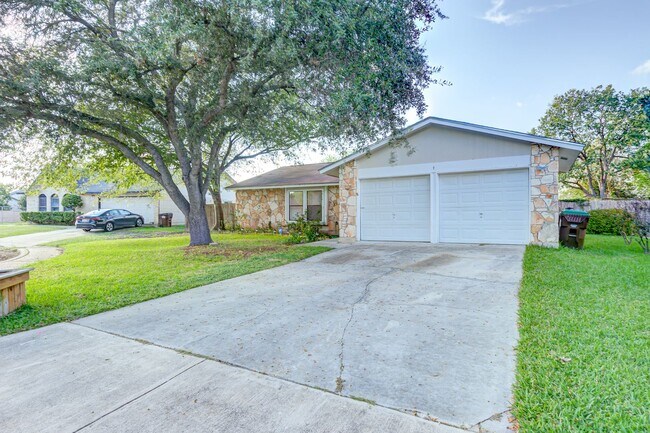 Foto del edificio - One Story Rental Home located near FM 78 a...