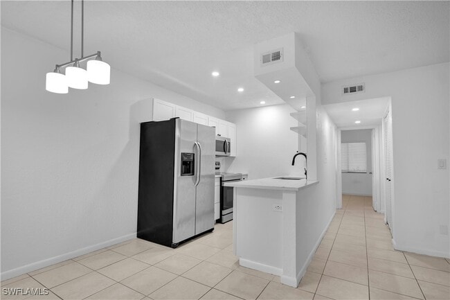 Foto del edificio - 4601 Bayshore Dr