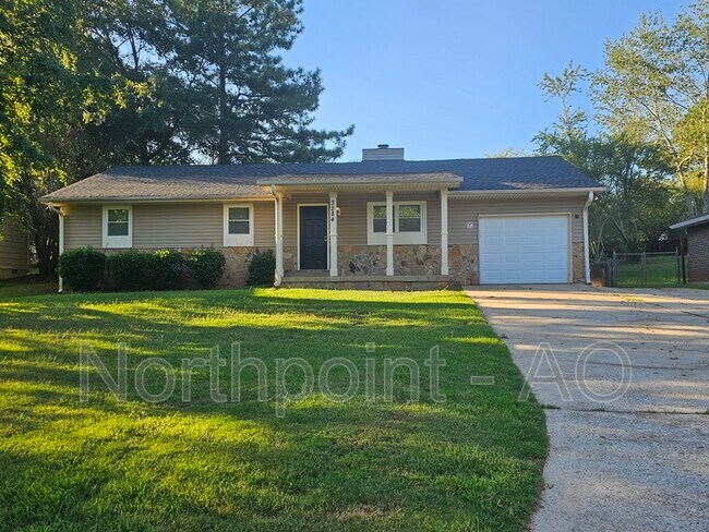Building Photo - 3284 Creekwood Dr