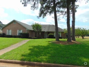 Building Photo - 316 Pebble Beach Dr