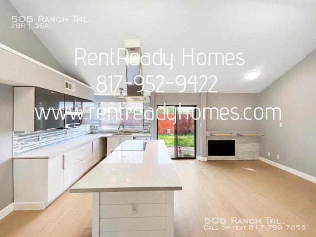 Building Photo - 505 Ranch Trl