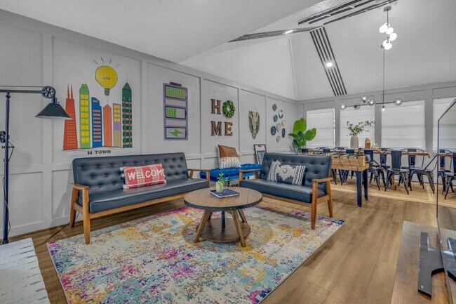 Building Photo - 13330 Trompilla Ln