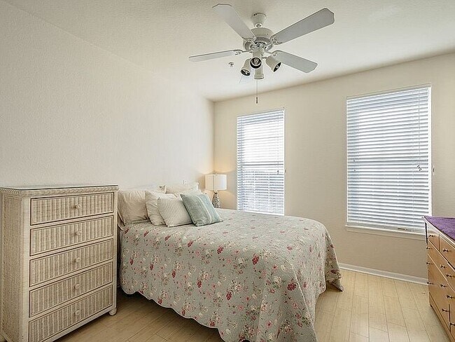 Foto del edificio - 4221 W Spruce St