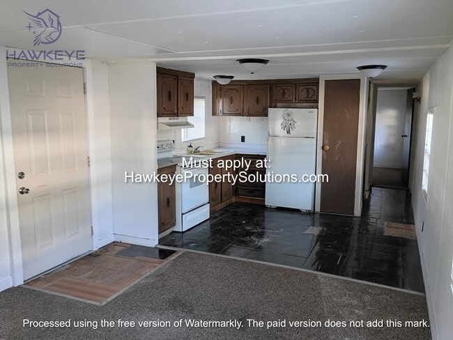 Foto del edificio - 3315 E Main St