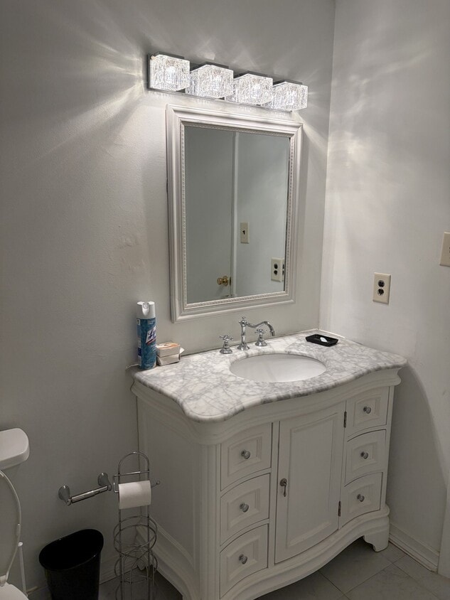 Photo - 348 Willow Turn (Mount Laurel Township, NJ)