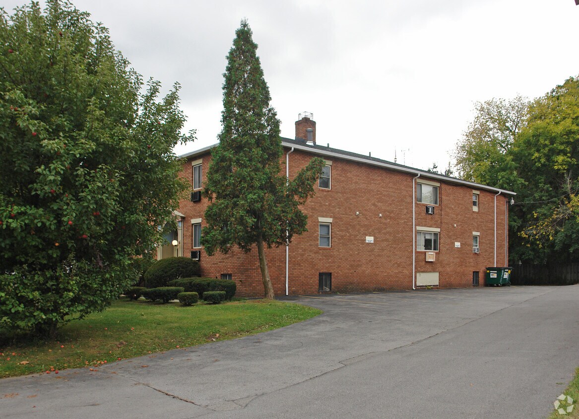 957 Monroe Ave, Rochester, NY 14620 Apartments in Rochester, NY