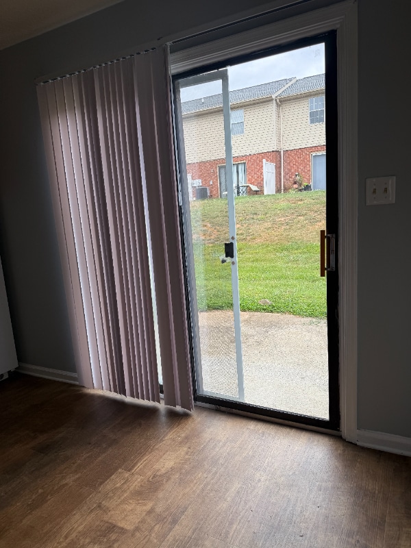 Building Photo - 74 Ferguson Dr