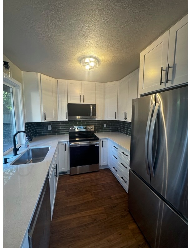 Brand new kitchen, never used appliances and granite counters - 1118 E 14th Ave