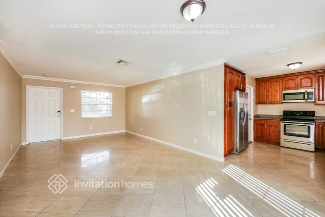 Foto del edificio - 7750 NW 45th Ct