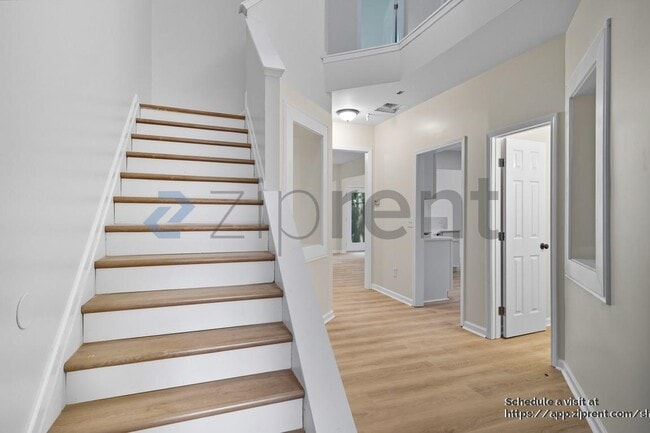 Foto del edificio - 1632 Caswell Pkwy