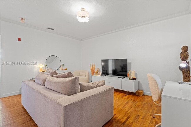 Building Photo - 45 Antilla Ave