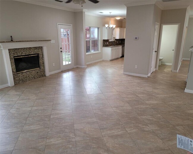 Building Photo - 8328 Riversprings Dr