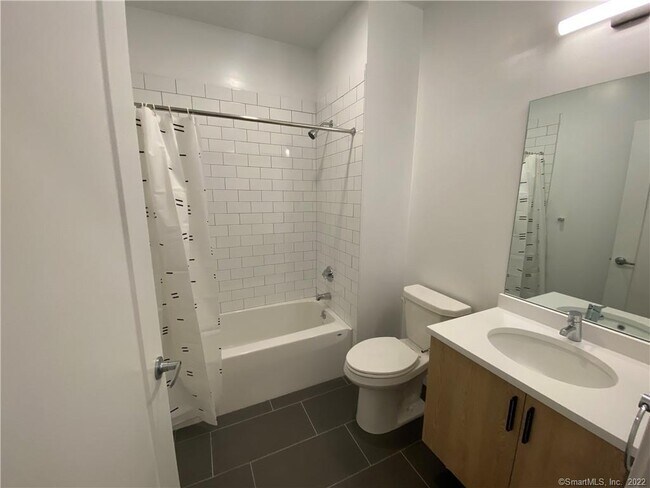 Foto del edificio - 104 Howe St