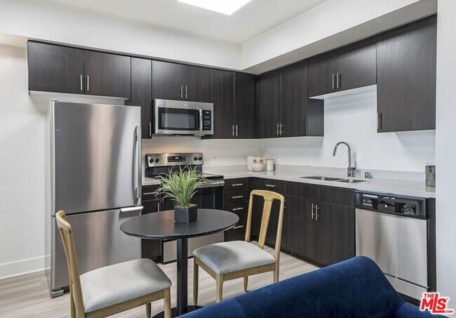 Foto del edificio - 521 W Colorado St