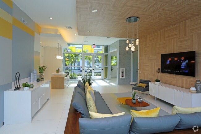 Foto del interior - Cade Boca Raton
