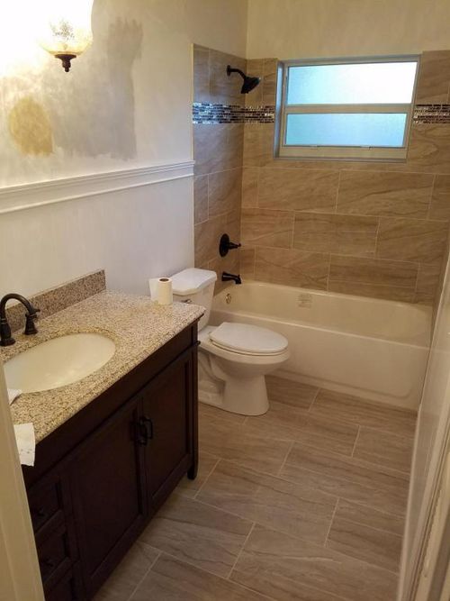 Foto del edificio - 7417 Silver Woods Ct