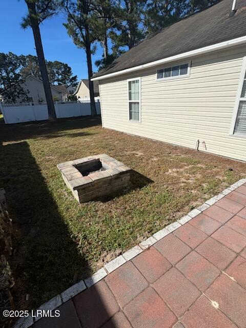 Primary Photo - 65 Sandy Pointe Dr