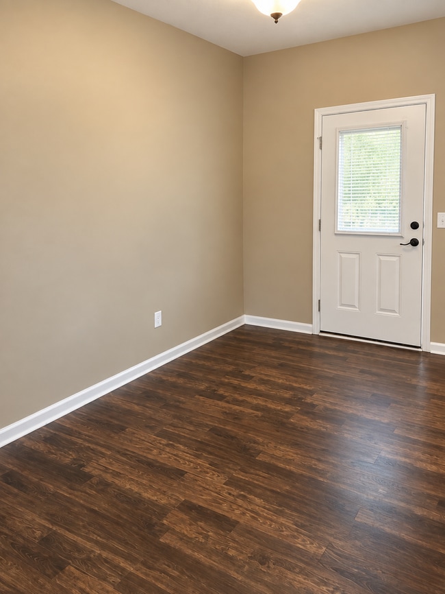 Building Photo - 1800 Henderson Hwy