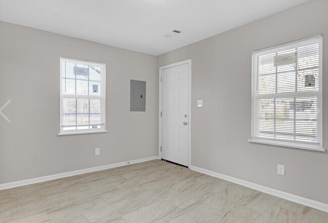 Building Photo - 111 W Dison Ave