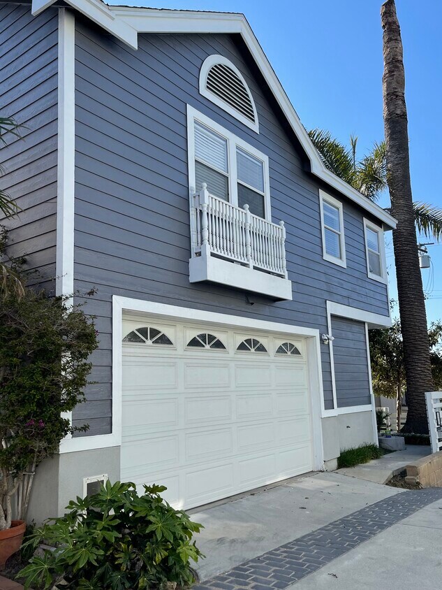 4543 W 171st St, Lawndale, CA 90260 Townhome Rentals in Lawndale CA