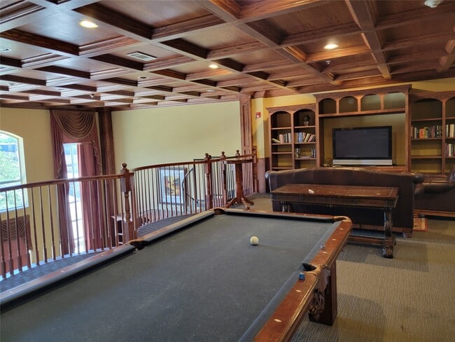 Building Photo - 7575 Kirby Dr