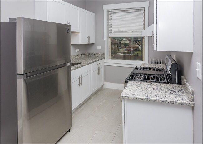 Foto del edificio - 311 E 69th St