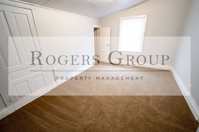 Foto del edificio - 433 Alexander Ave