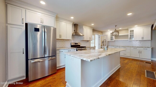 Foto del edificio - 4502 Blenheim Rd