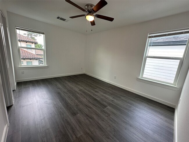 Foto del edificio - 9241 Seeker St