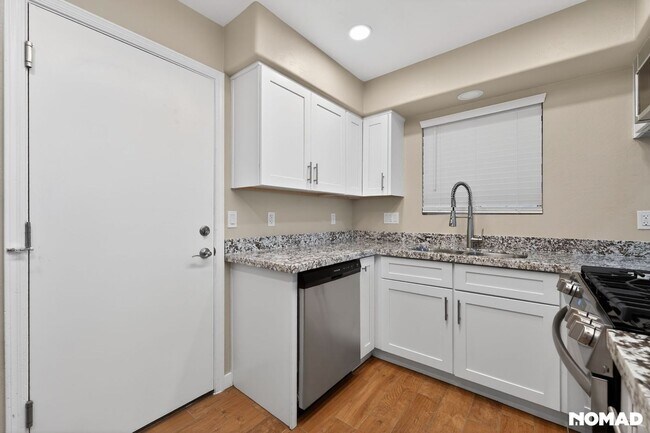 Foto del edificio - 302 N Cameron St