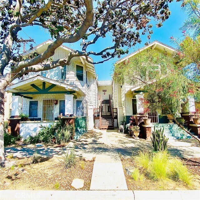 120 Gaviota Ave, Long Beach, CA 90802 Townhome Rentals in Long Beach