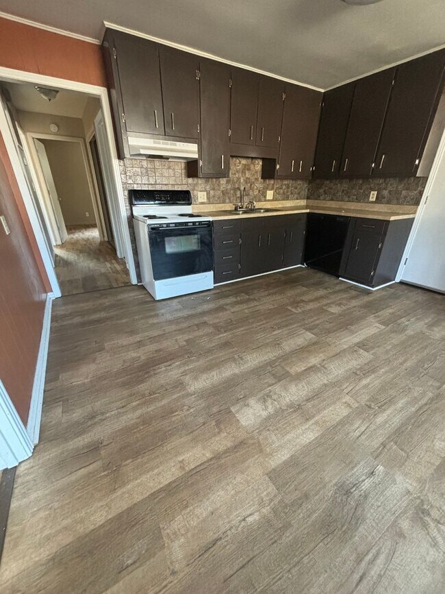 Foto del edificio - Excellent location! Close to Berryhill Park, Harding University & Unity Hospital.