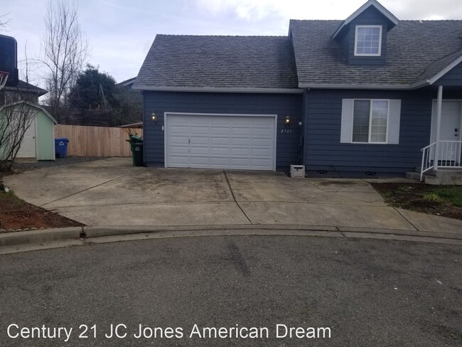 Building Photo - 3 br, 2 bath House - 2761 Sockeye  Circle