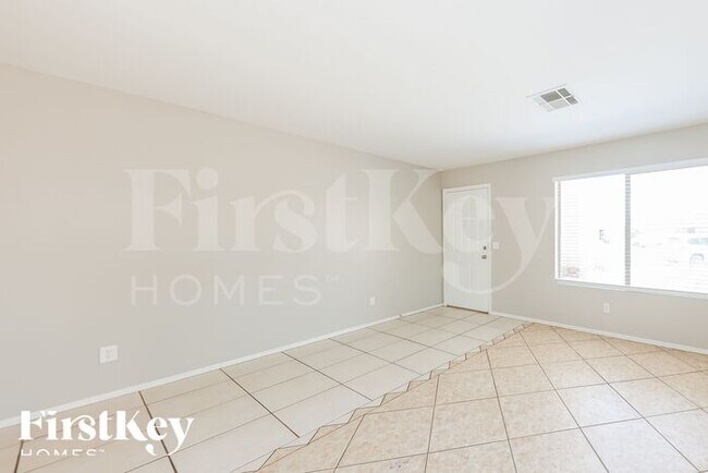 Building Photo - 14921 W Watson Cir