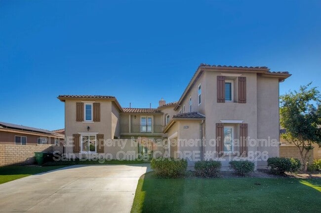 Building Photo - 35120 Via Santa Catalina