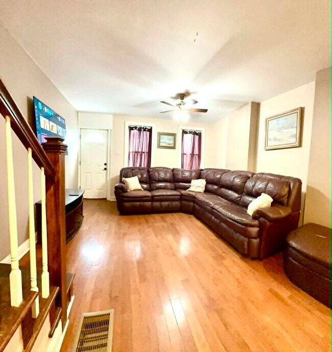 Foto del edificio - 1209 Peters St