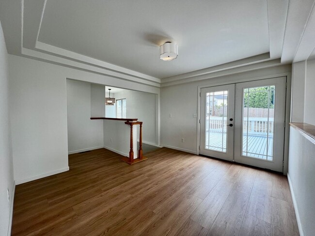 Building Photo - 5204 Roza Hill Dr