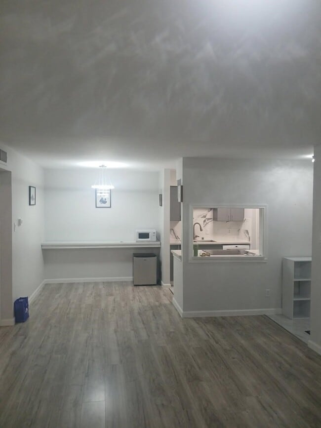 Foto del edificio - 12500 Sandpiper Dr