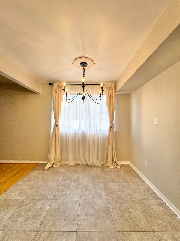 Building Photo - 1514 Roberts Way