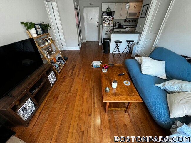 Foto del edificio - 134 Summer St