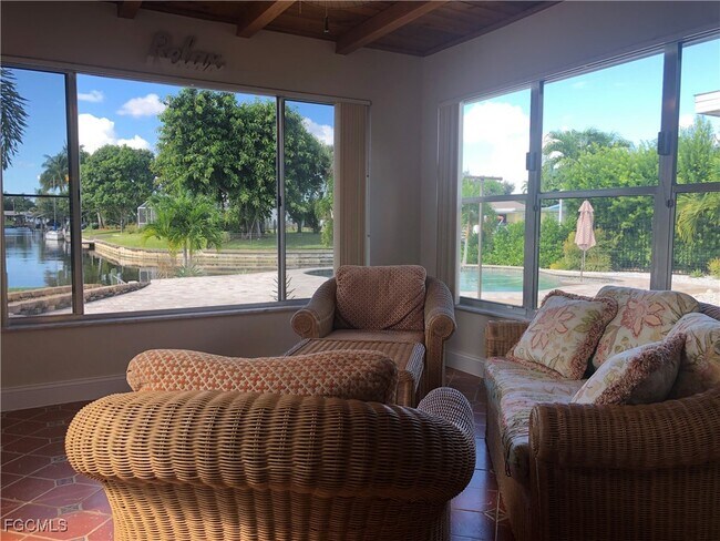 Foto del edificio - 5972 Baker Ct