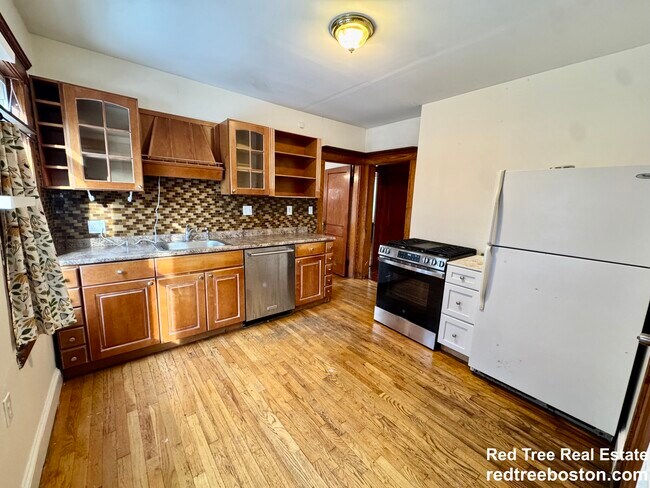 Building Photo - 12 St Peter St