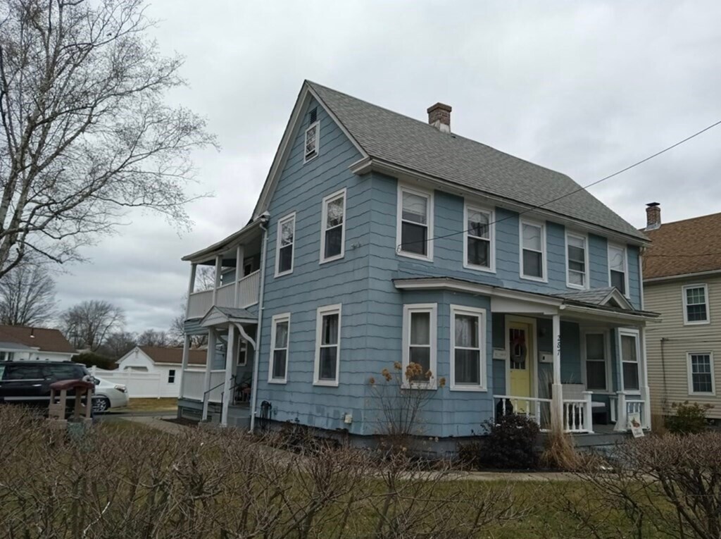 Primary Photo - 287 Notre Dame St