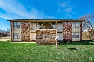 Building Photo - 218 Renfro St