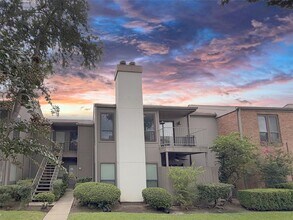 Building Photo - 1201 Bering Dr