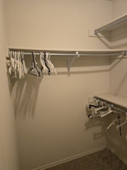 Foto principal - 500 E Kansas St