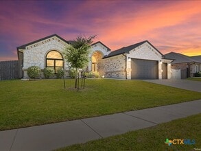 Building Photo - 7711 Silicon Dr